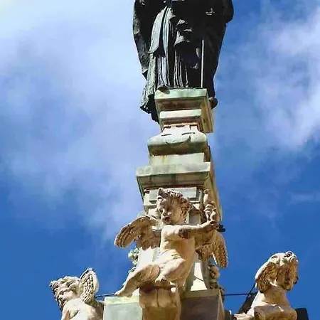 Obelisco Di San Gennaro Neapol