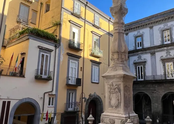 Obelisco Di San Gennaro Lägenhet Neapel